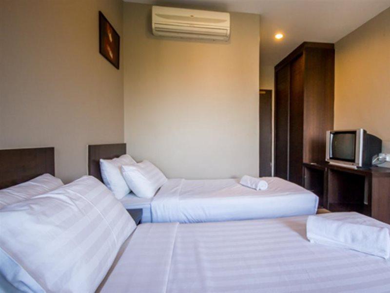 Chariton Hotel Butterworth Extérieur photo