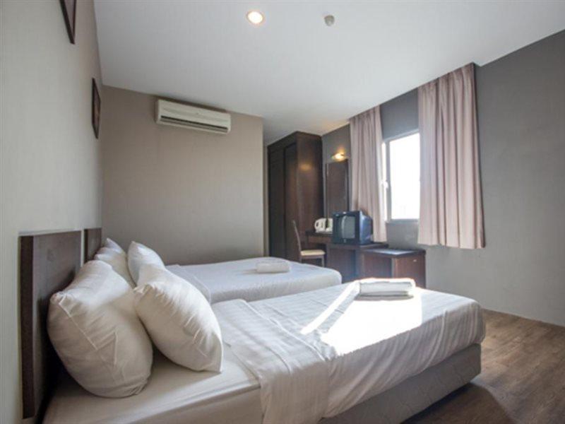 Chariton Hotel Butterworth Extérieur photo