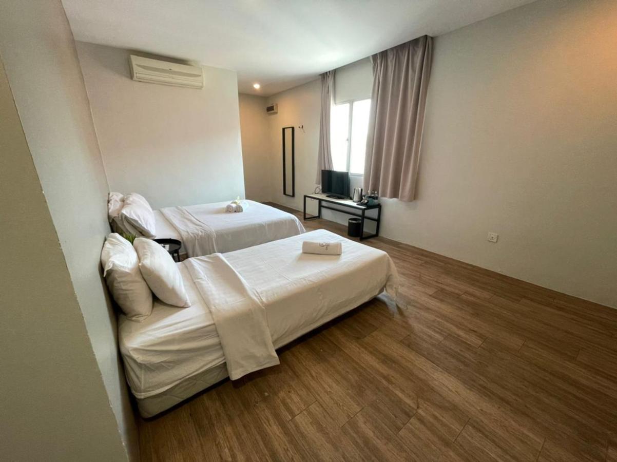 Chariton Hotel Butterworth Extérieur photo